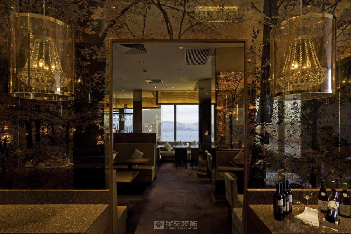 御湖名邸餐廳